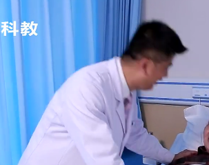重庆华厦眼科医院安晓巨院长：得了白内障该怎么办？