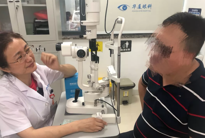 重庆华厦眼科医院副院长、青光眼博士王秀青教授：高度近视是青光眼发病危险因素2.png