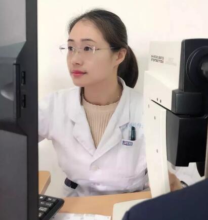 徐州复兴眼科医院特检科主任杨灵莉:在平凡中也能收获精彩的人生3.jpg 徐州复兴眼科医院特检科主任杨灵莉:在平凡中也能收获精彩的人生3.jpg