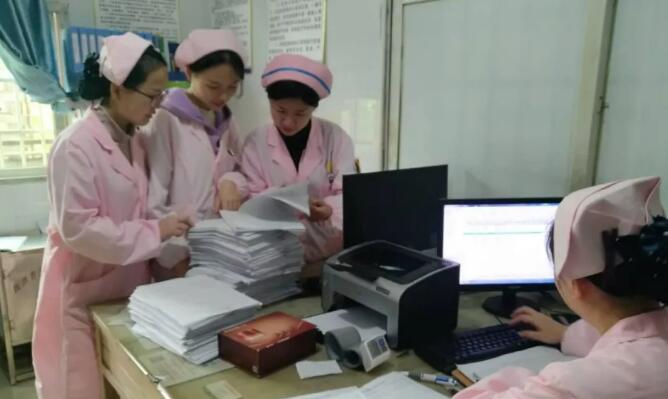 抚州光明眼科医院住院部护理组工作的一天3.jpg