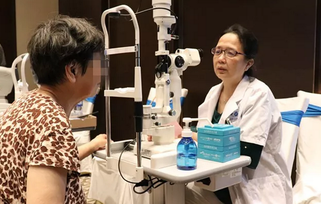 市民齐点赞漳州眼科医院周年盛典暨高明学术论坛和配套周年庆活动18.png