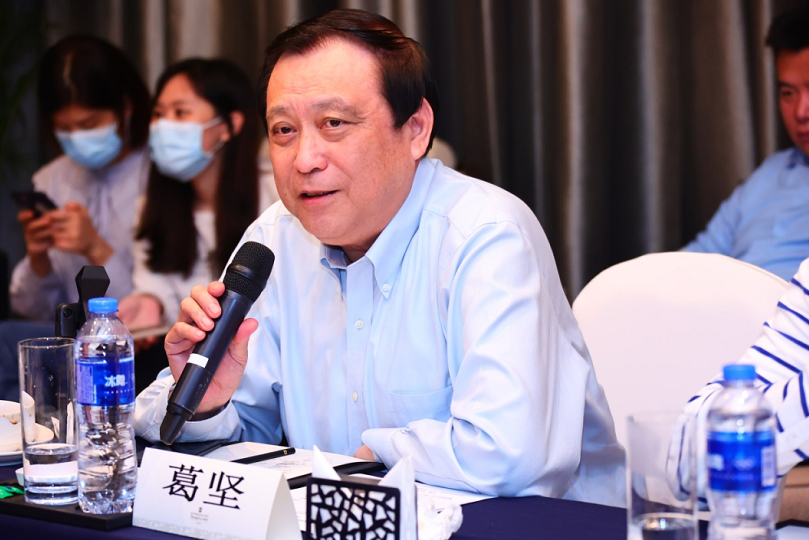 牢固根基，笃行致远！华厦眼科医院集团召开发展战略研讨会8.png