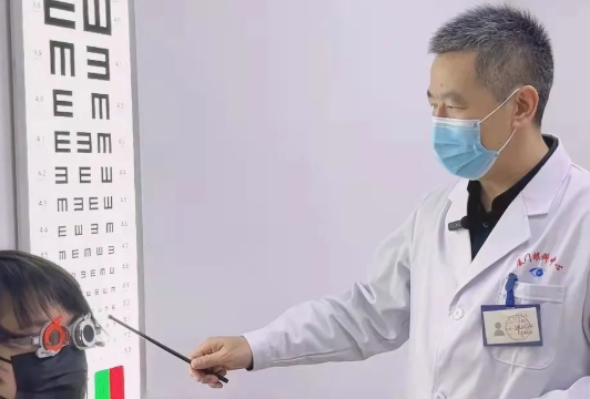 厦门眼科中心又引进了一位出名屈光近视手术医生：刘才远 教授4.png