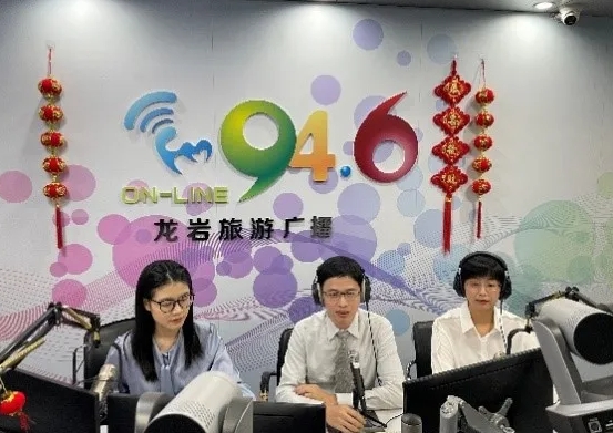 华厦爱眼月捐赠爱心物资呵护明眸，培育“护眼卫士”点亮瞳爱7.png